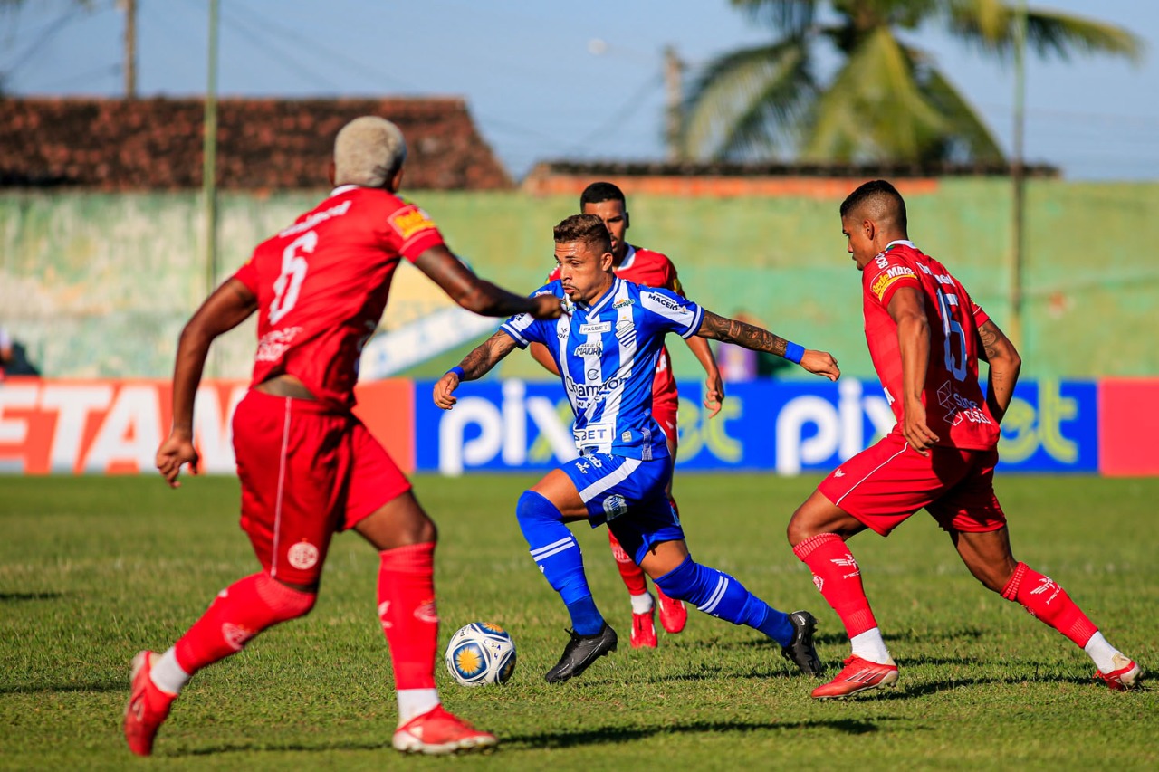 Azulão conseguiu passar por dois jogos eliminatórios para alcançar fase de grupos - Foto: Ailton Cruz