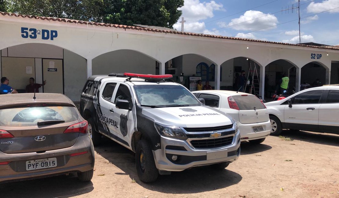 Jovem é flagrado com dezenas de pedras de crack em Palmeira dos Índios 