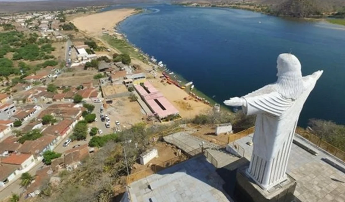 Pão de Açúcar registra maior temperatura do Brasil e Semarh emite alerta por baixa umidade