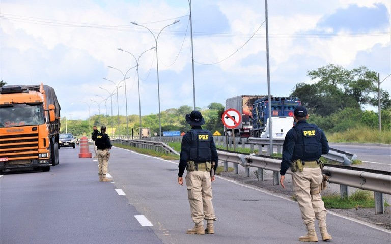 PRF inicia Operação Nacional de Segurança Viária nesta sexta