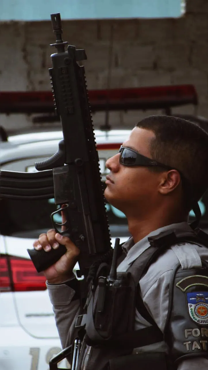 ‘Pede pra sair!’: 285 policiais militares deixaram a PM de AL na última década