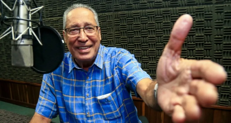 Morre, aos 77 anos, Arivaldo Maia, a maior voz do rádio esportivo alagoano