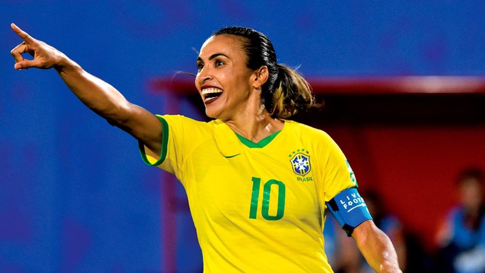 Marta repensa aposentadoria da Seleção para jogar Copa de 2027 em casa