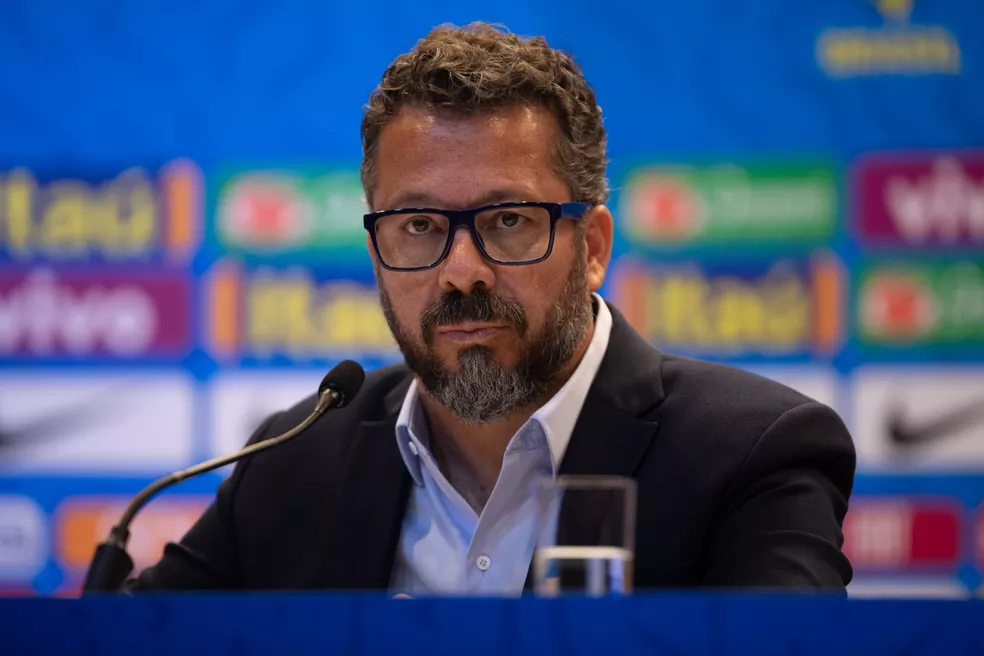 Cléber Xavier, auxiliar de Tite, na convocação da seleção brasileira — Foto: Pedro Martins / MowaPress