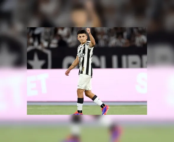 Botafogo é o primeiro time da Série A a atingir 100 gols em 2024