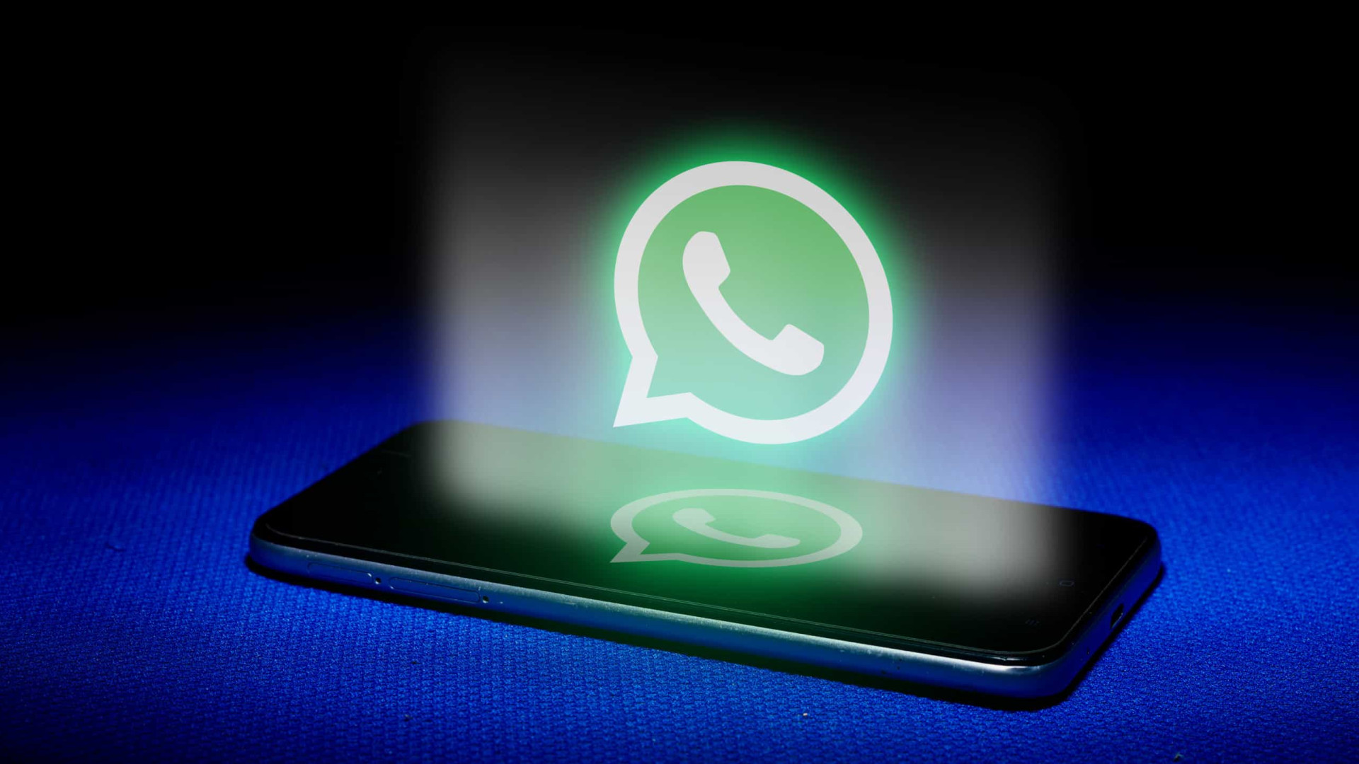 WhatsApp lança ferramenta de criação de figurinhas com GIFs