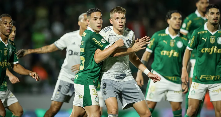 Palmeiras vence o Atlético-MG com dois gols de pênalti