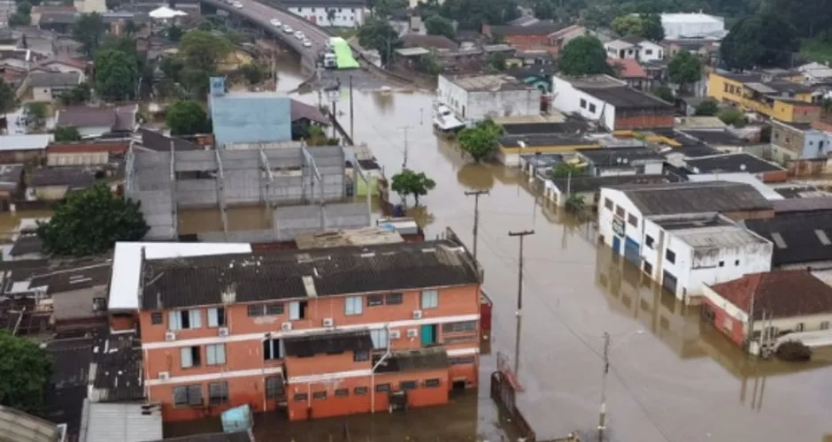 Número de municípios gaúchos atingidos por enchente chega a 450