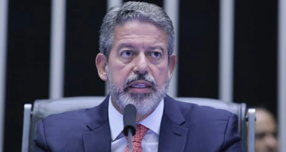 Arthur Lira diz que PEC das Drogas terá trâmite normal na Câmara