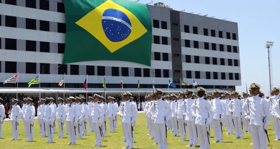 Marinha abre inscrições para concursos; confira vagas e salário inicial