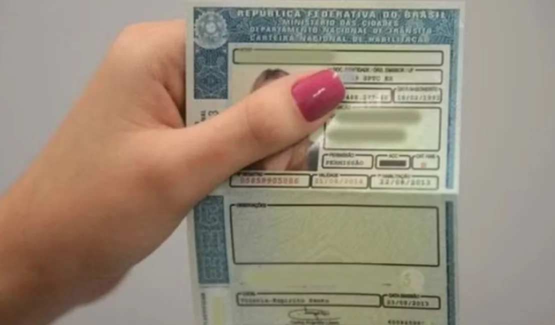 Governo quer acabar com a obrigatoriedade de aulas em autoescolas para tirar a CNH