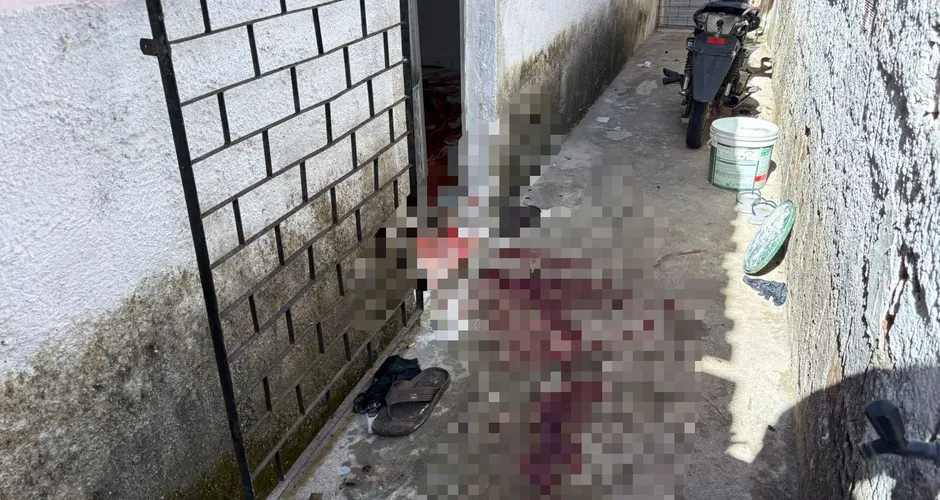 Quatro homens são encontrados mortos dentro de residência em Ipioca