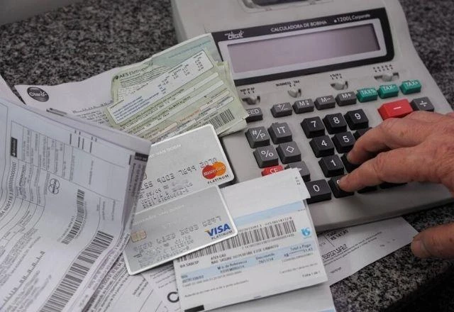 Inadimplência aumenta no Brasil e atinge maior nível desde 2010