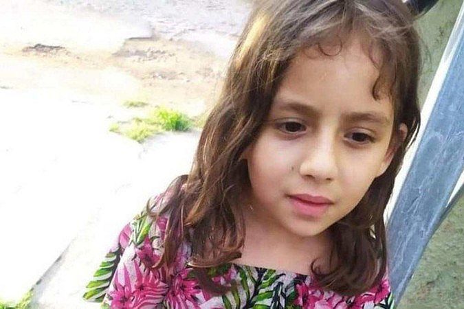 Mãe vira ré por morte da filha encontrada no lixo após uso de remédio