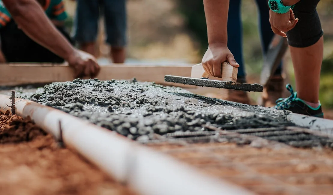 Governo federal não retoma nenhuma das 3.783 obras de educação paradas