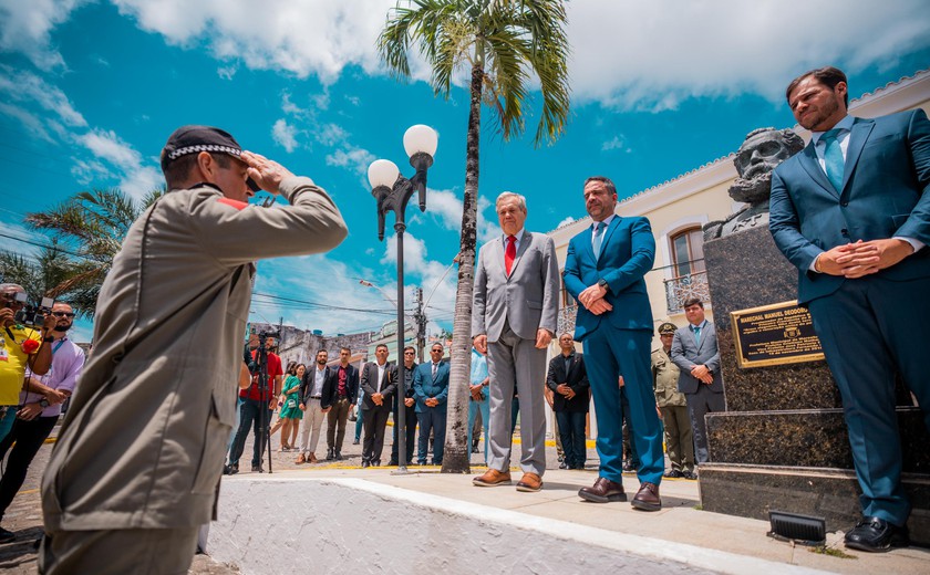 Em dia festivo, Marechal Deodoro se torna mais uma vez sede do Governo de Alagoas