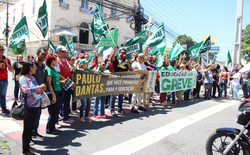 TJ decreta greve ilegal e determina retorno de servidores da Educação