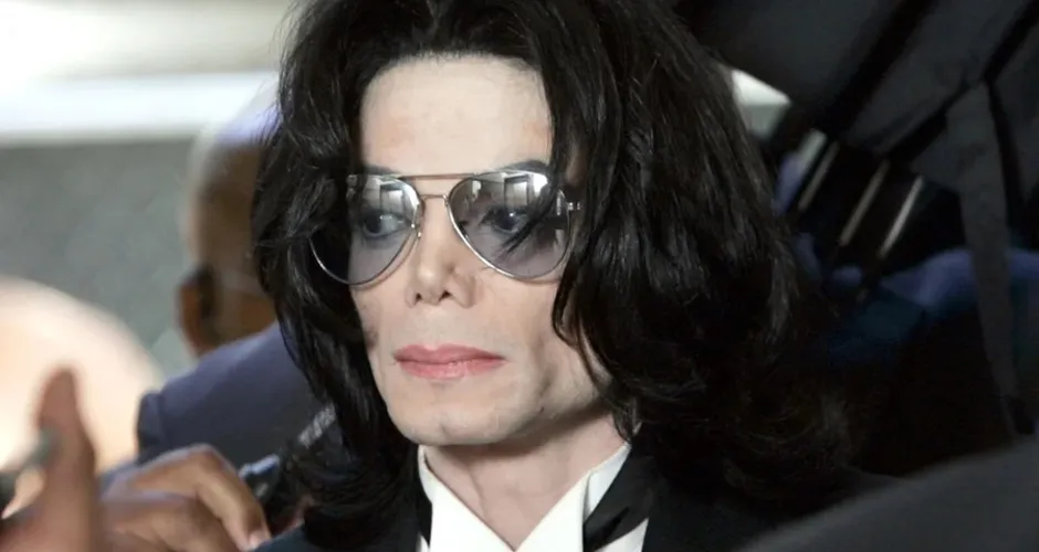 Mais de 20 músicas inéditas relacionadas a Michael Jackson vazam nas redes