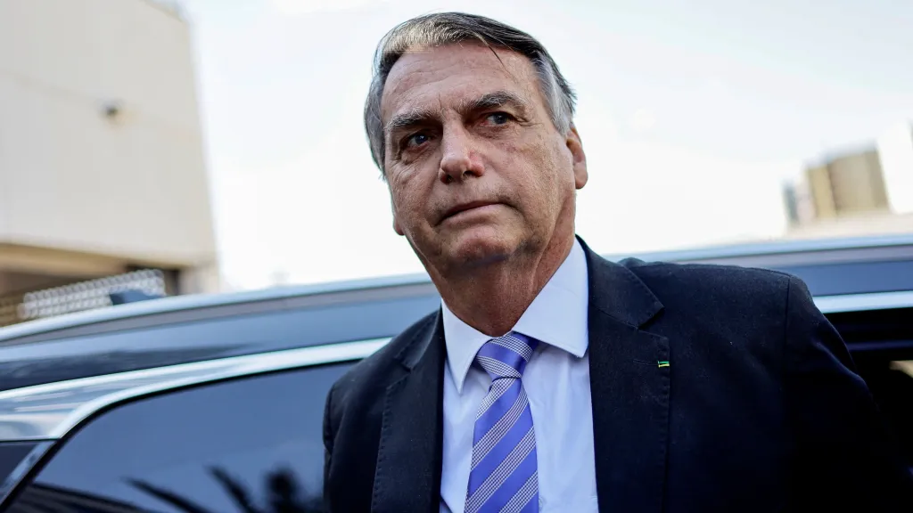 Bolsonaro acusa Maduro de fraudar “até o nascimento de Cristo”