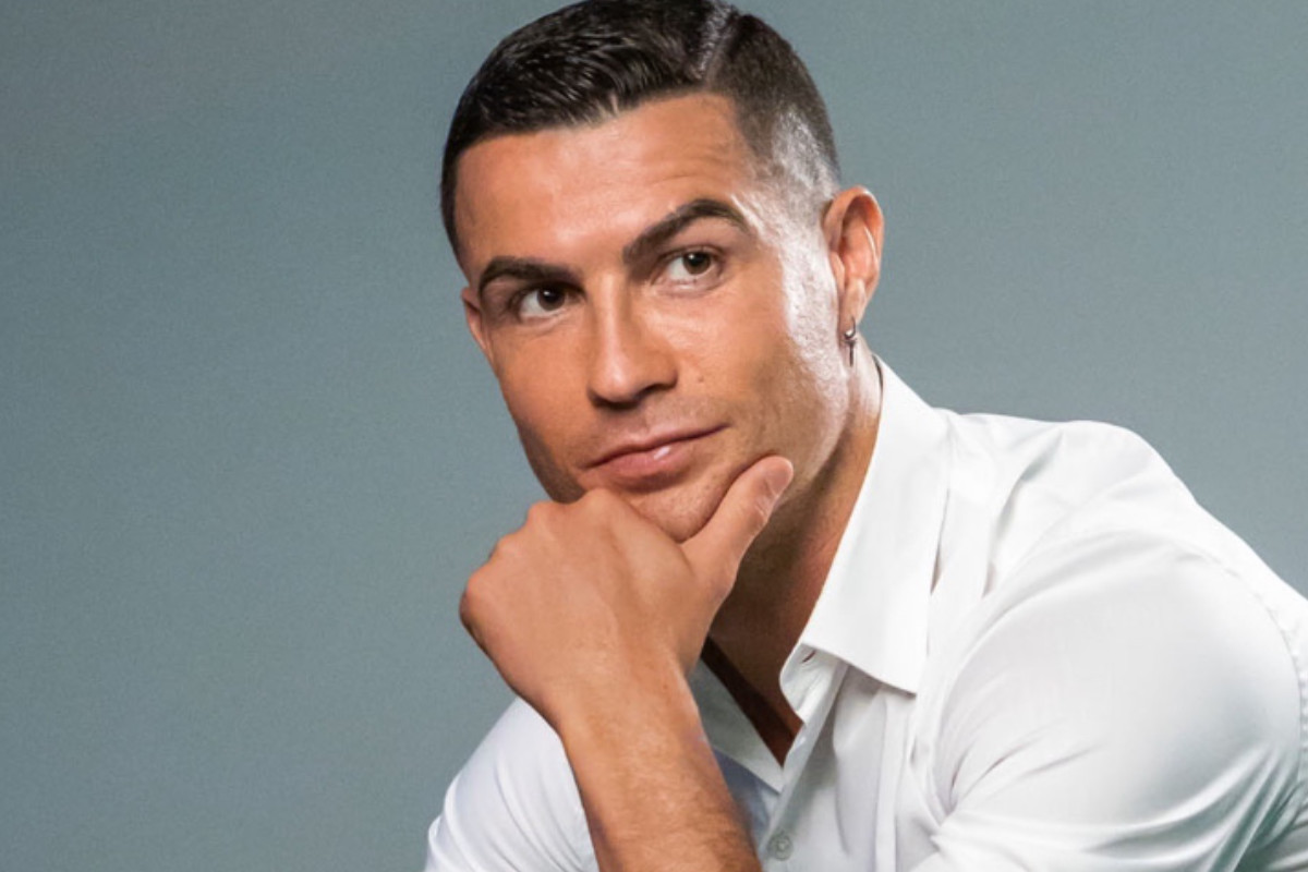 Cristiano Ronaldo bate 1 bilhão de seguidores nas redes sociais