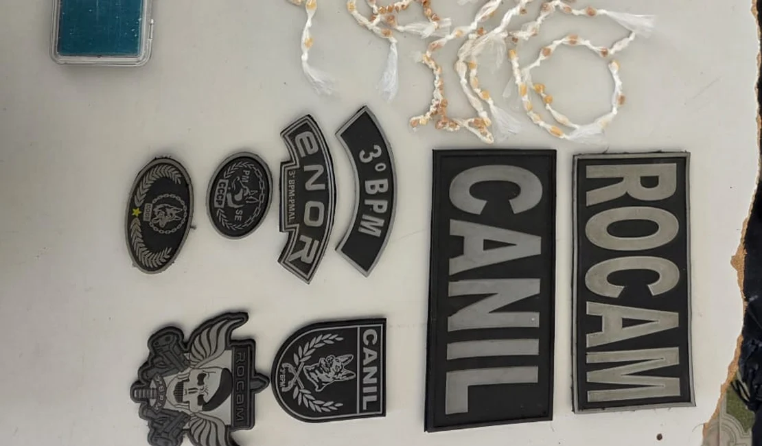 PM encontra mais de 500 pedras de crack no telhado de residência e prende dupla em Arapiraca