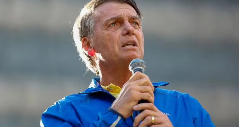 Bolsonaro: "Me deem 50% da Câmara e do Senado que mudo destino do Brasil"
