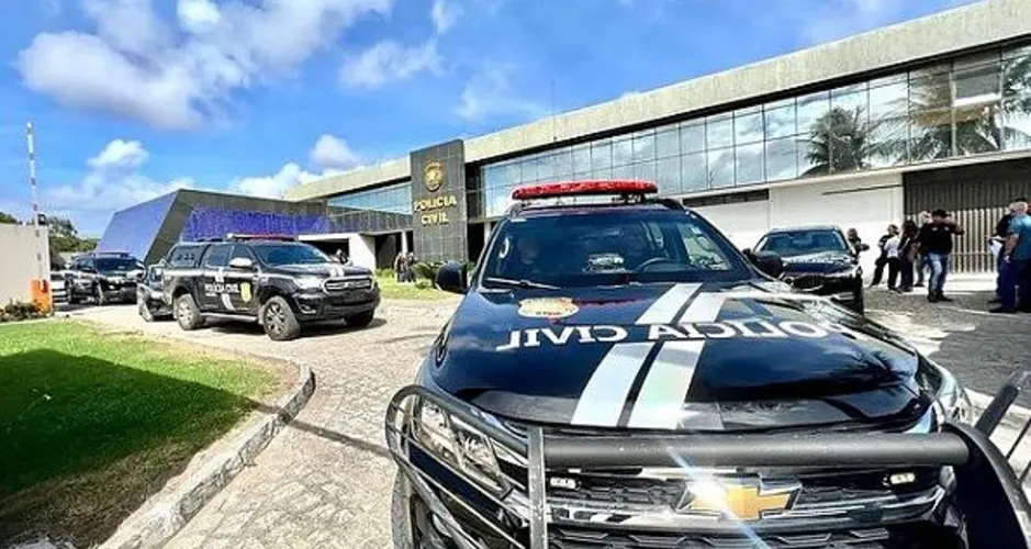 Homem vai depor como testemunha em delegacia e acaba preso