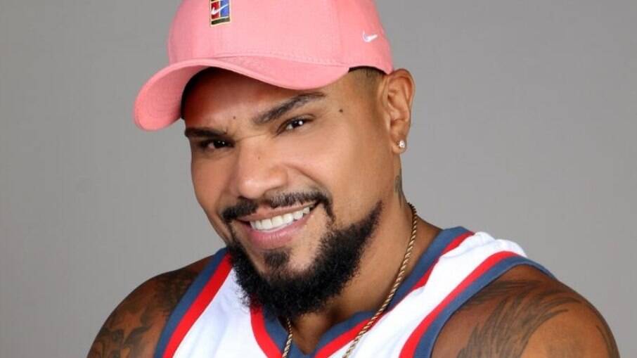 Naldo Benny se pronuncia após convite picante à blogueira ser exposto