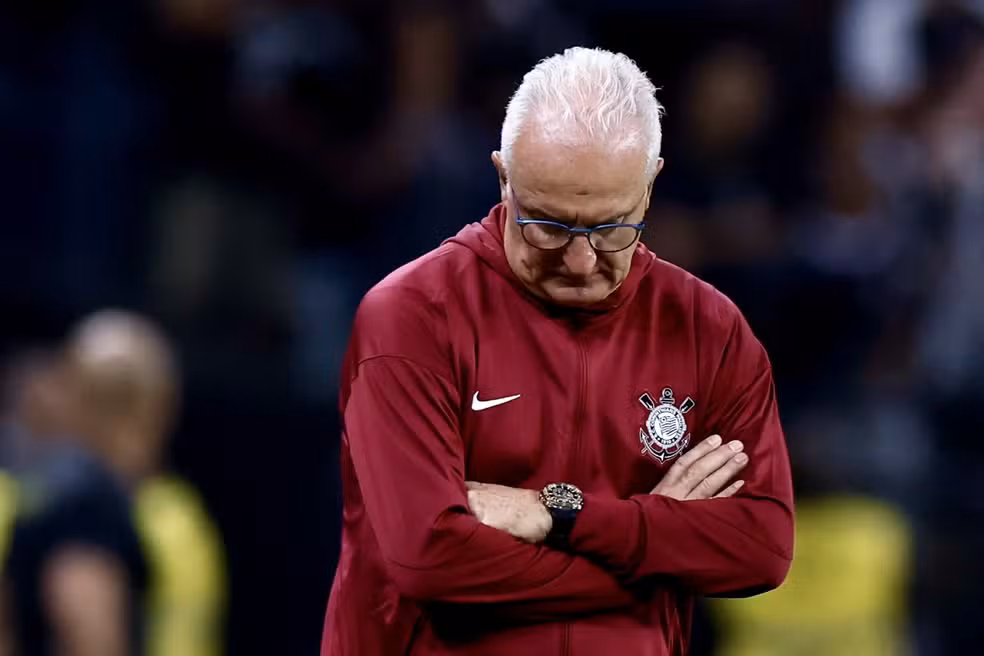 Dorival Júnior em Corinthians x Inter — Foto: Marcello Zambrana/AGIF