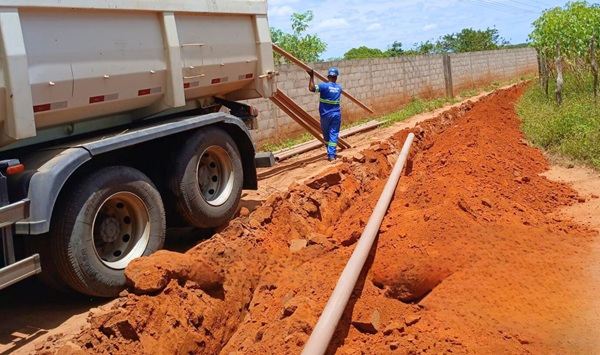 Dois povoados de Palmeira dos Índios recebem obras da Conasa Águas do Sertão para melhorar abastecimento de água