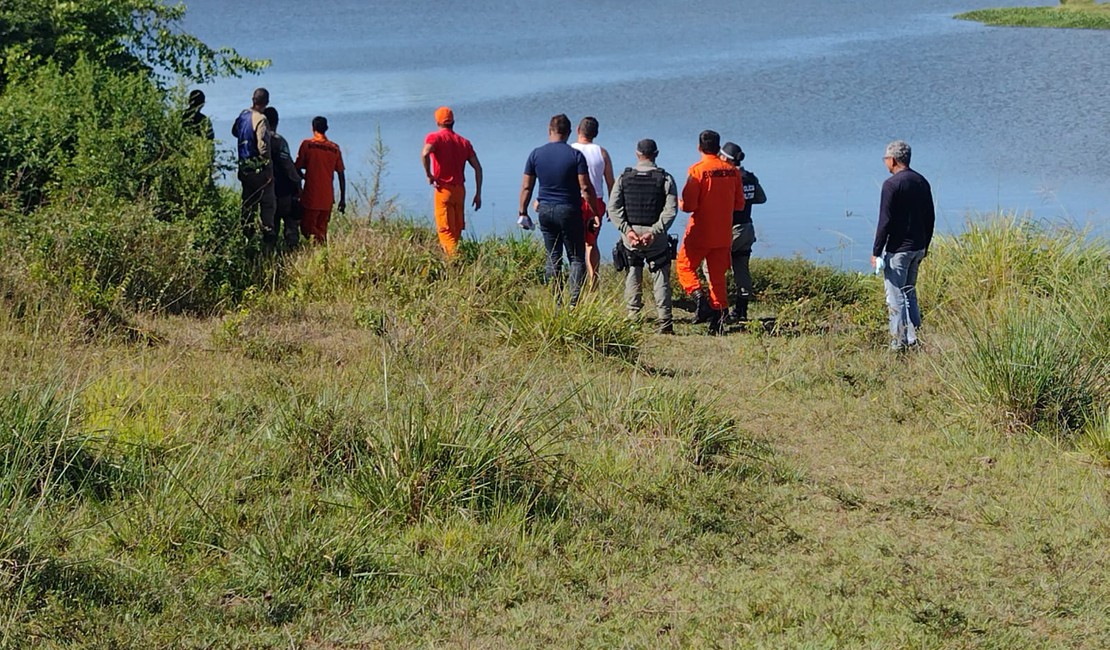 Corpo em estado em estado avançado de decomposição é encontrado boiando no Lagoa da Perucaba 