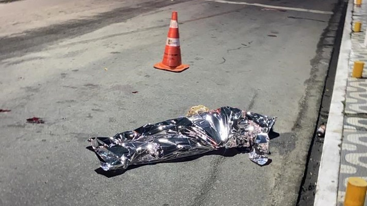 Idosa morre atropelada em frente ao Sesc no bairro do Poço, em Maceió