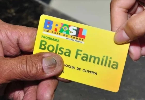 Bolsa Família: revisão exclui 1,7 milhão de famílias com um integrante