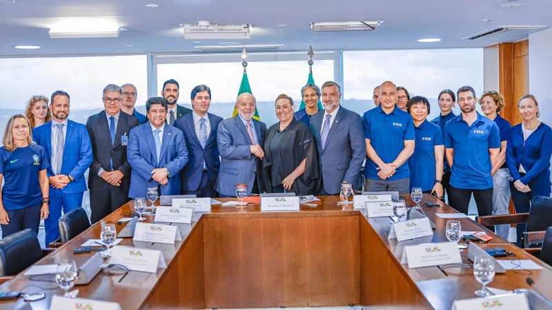 Lula apoia candidatura do Brasil à Copa do Mundo Feminina de 2027