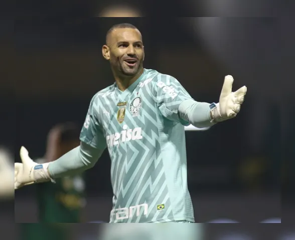 CBF anuncia convocação de Weverton após lesão de Alisson