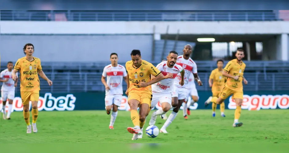 CRB fica no empate com o Amazonas, na sua estreia em casa pela Série B