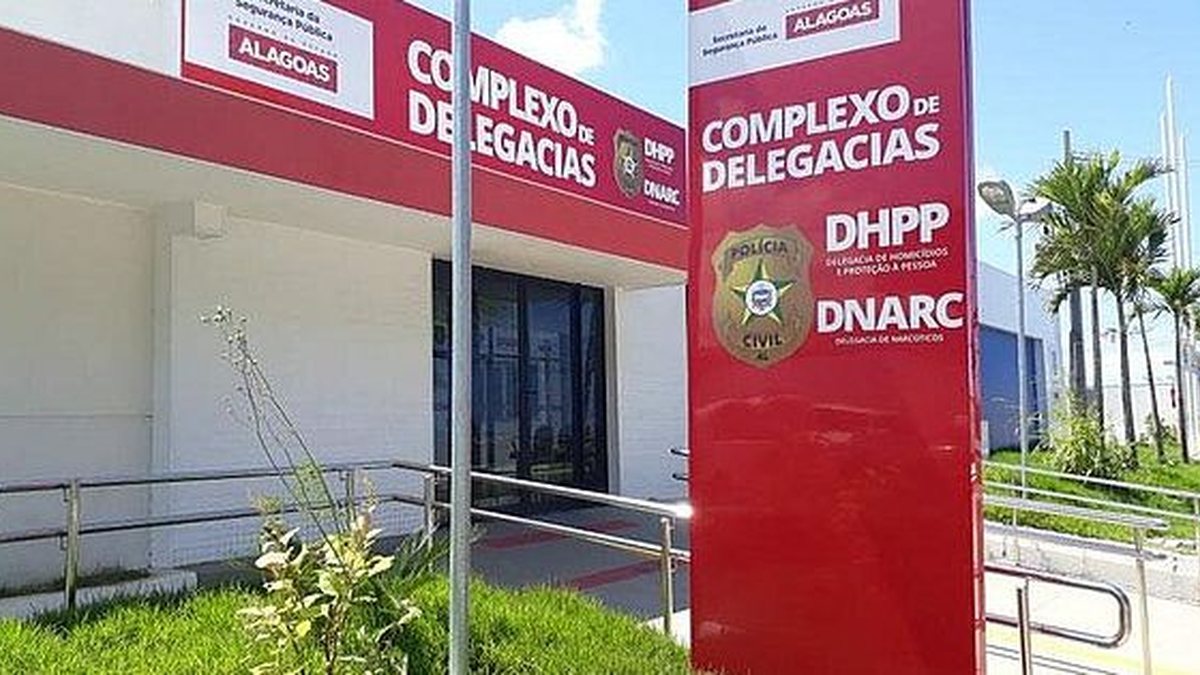 Criminosos armados invadem residência e executam homem com mais de 20 tiros, no Cidade Universitária