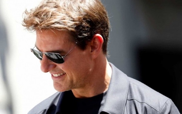 Tom Cruise adere à greve e interrompe gravações de filme