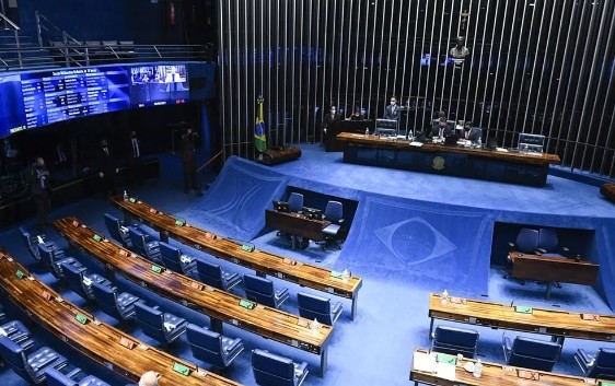 Senado aprova texto-base do projeto que acaba com as saidinhas