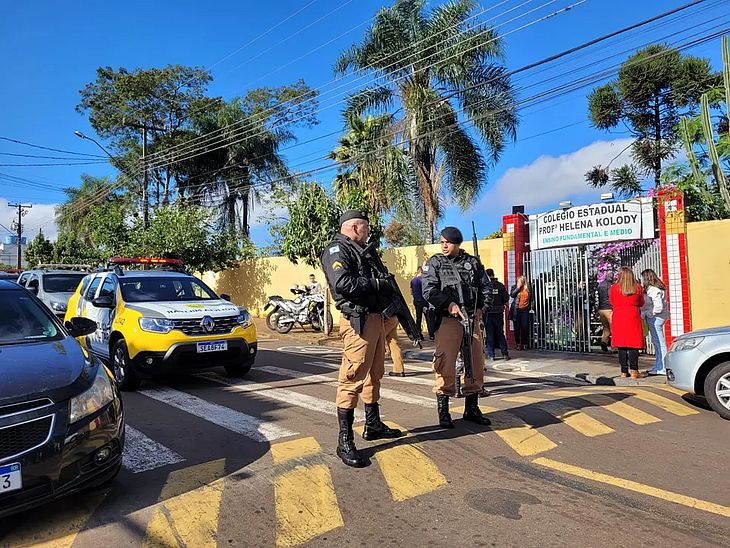 Estudante é morta a tiros em escola no Paraná; outro está em estado grave