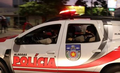 Polícia Militar cumpre mandado de prisão no bairro Cafurna, em Palmeira dos Índios