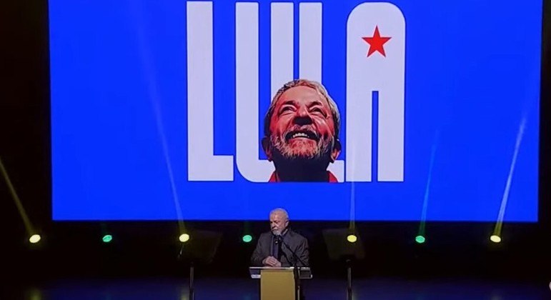 TSE analisa ação sobre suposto abuso de poder e caixa dois em 'Super Live' de Lula