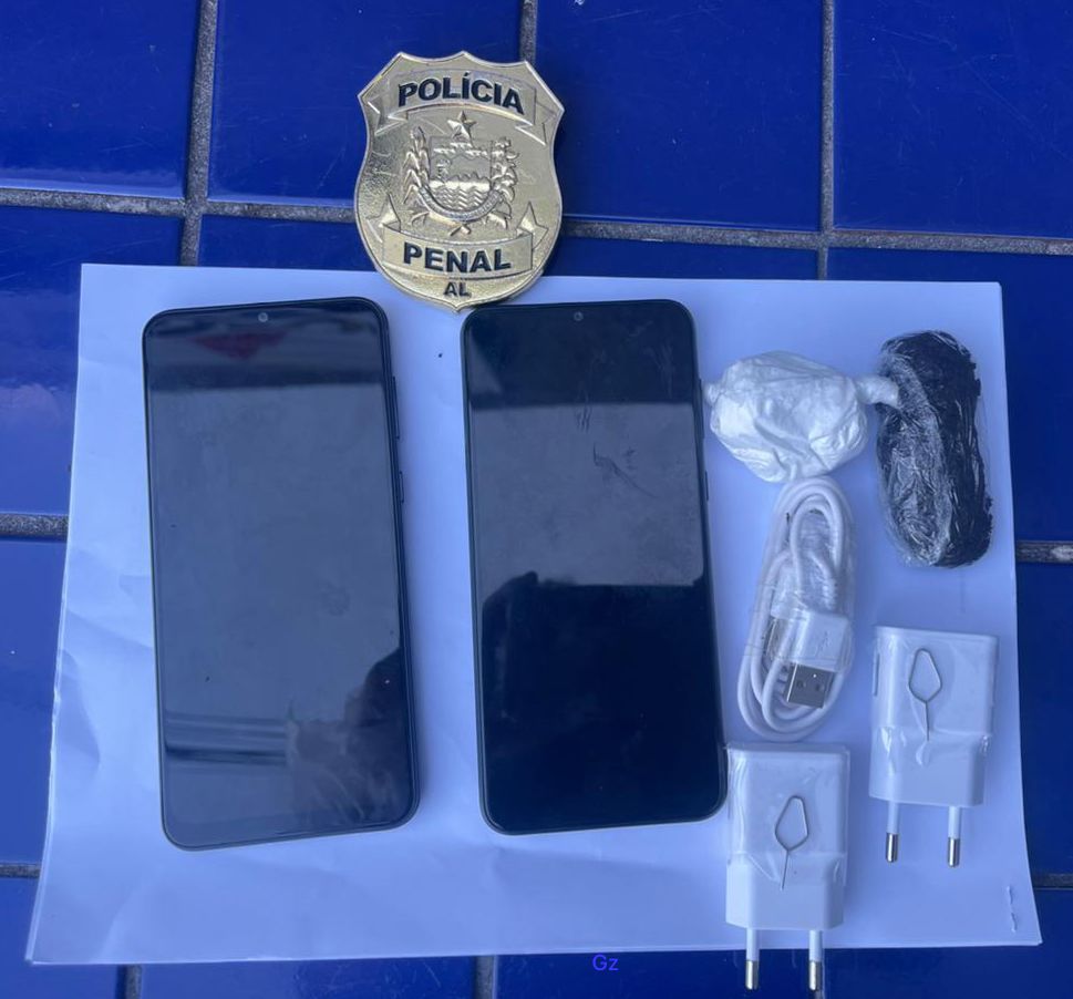 Advogado é preso por entregar celulares e drogas em Penitenciária