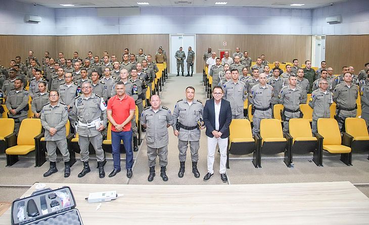 Polícia Militar inicia curso para formação de especialistas em trânsito rodoviário