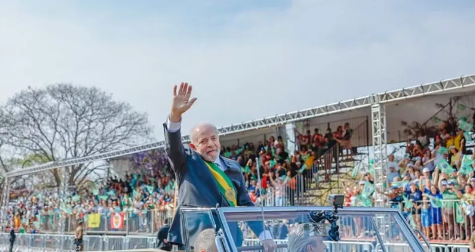 Lula durante desfile do 7 de Setembro em 2024. Foto: Ricardo Stuckert /PR