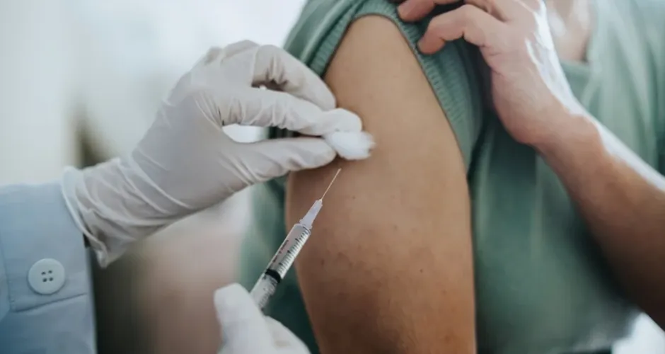 Casos de gripe em alta: médicos alertam quem deve se imunizar