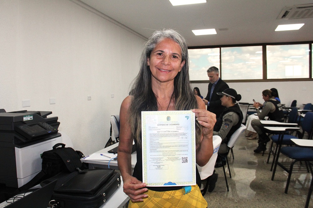 Vanessa Cláudia Costa de Sousa emitiu a certidão de nascimento gratuitamente