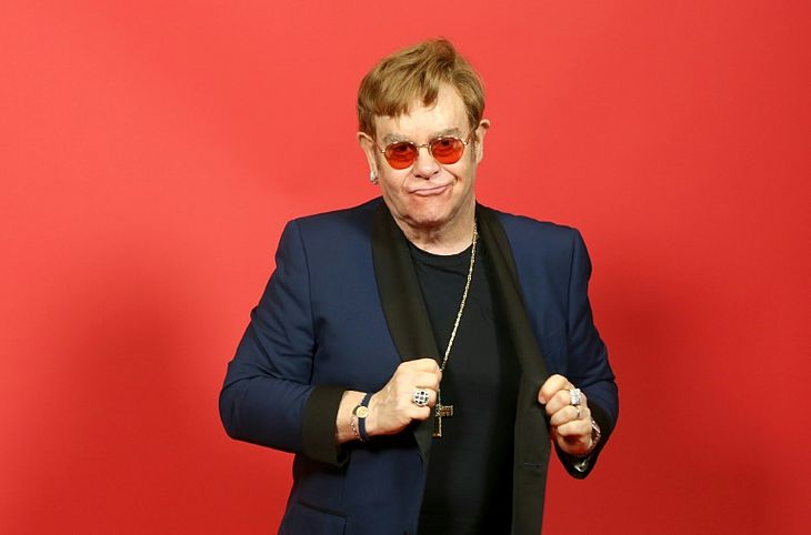 Artista de bilhões: Elton John lidera ranking das turnês mais lucrativas da história; veja lista