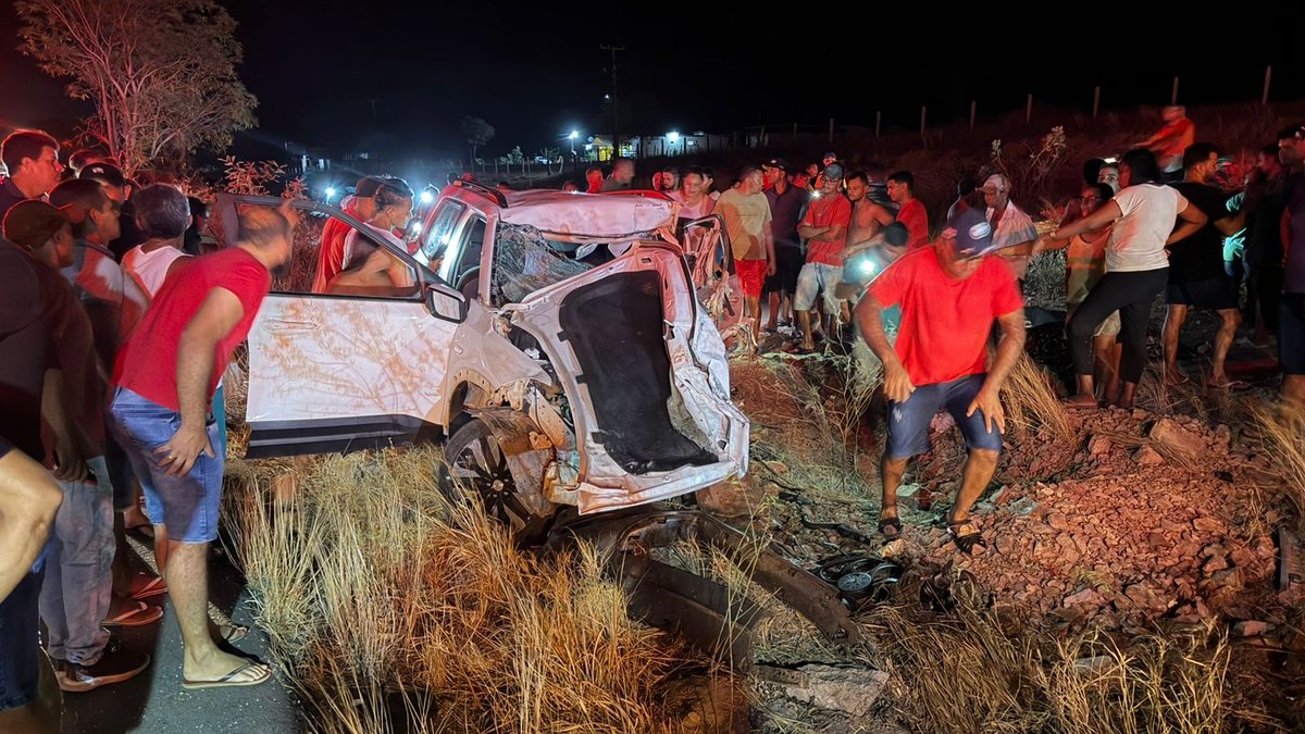 Perícia vai apurar circunstâncias de colisão frontal que matou seis pessoas na AL-220