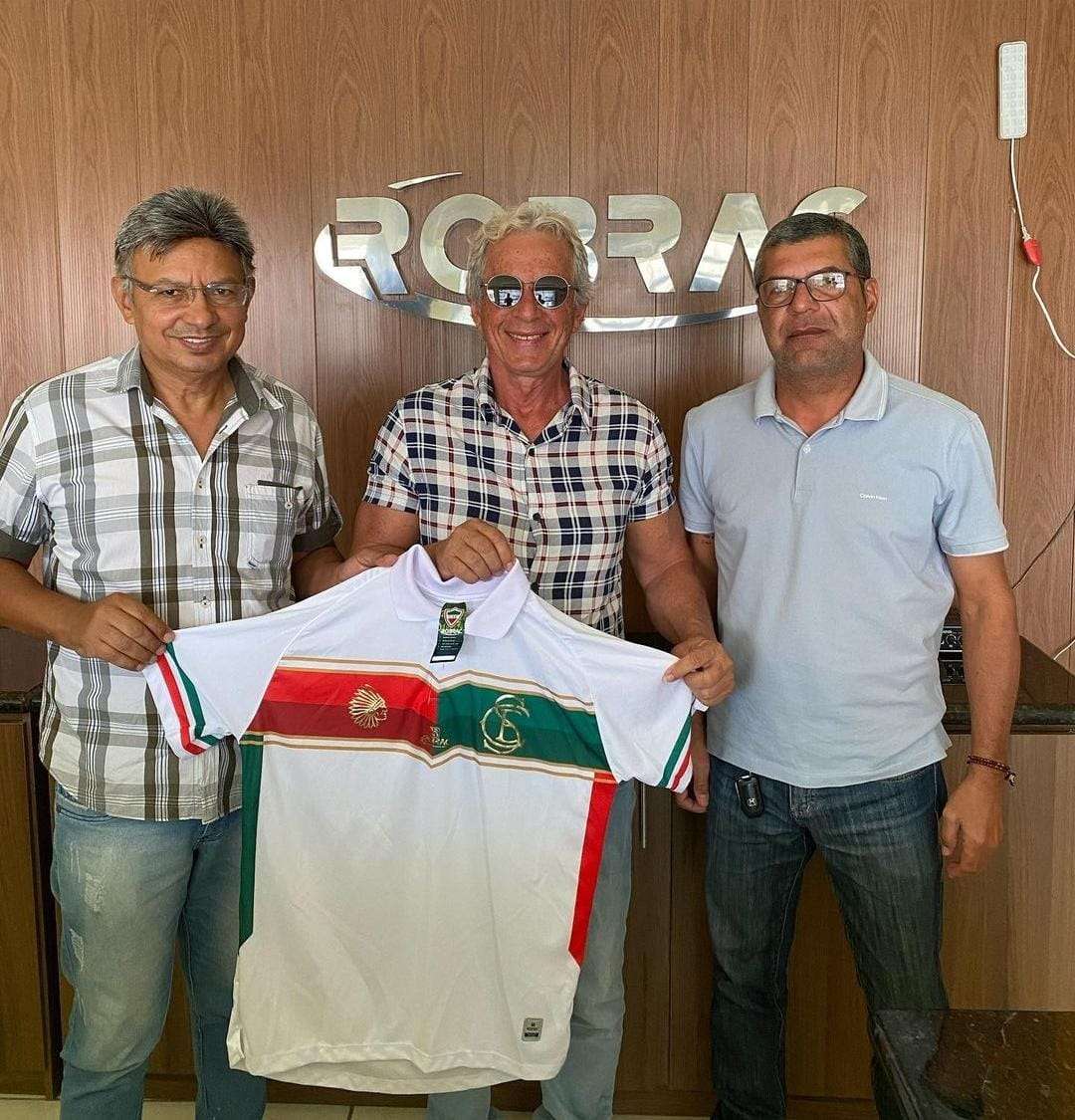 CSE renova parceria com a Robrac e divulga nova camisa para 2024